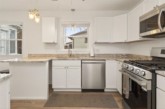 667 Hard Road, Webster, NY 14580