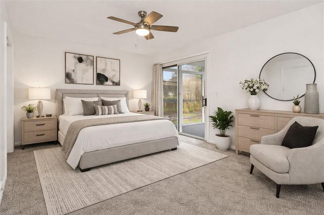 667 Hard Road, Webster, NY 14580