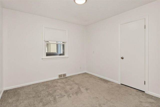 667 Hard Road, Webster, NY 14580