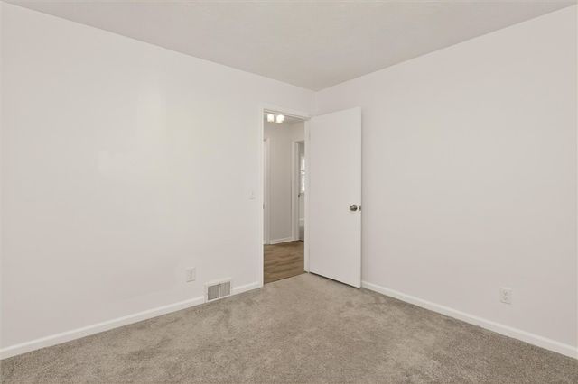 667 Hard Road, Webster, NY 14580