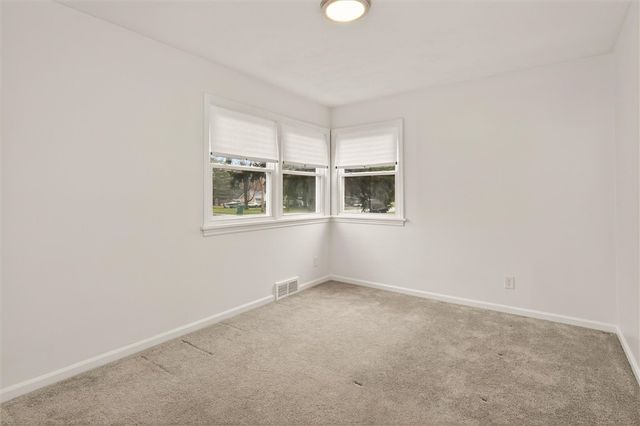 667 Hard Road, Webster, NY 14580