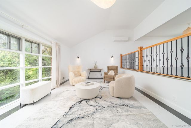 1 Horizon Road, Great Neck, NY 11020