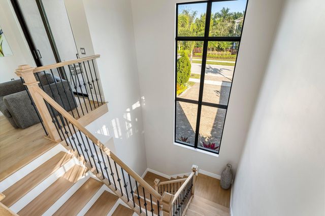 17317 Santaluce Manor, Boca Raton, FL 33496