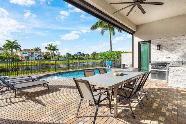 17317 Santaluce Manor, Boca Raton, FL 33496