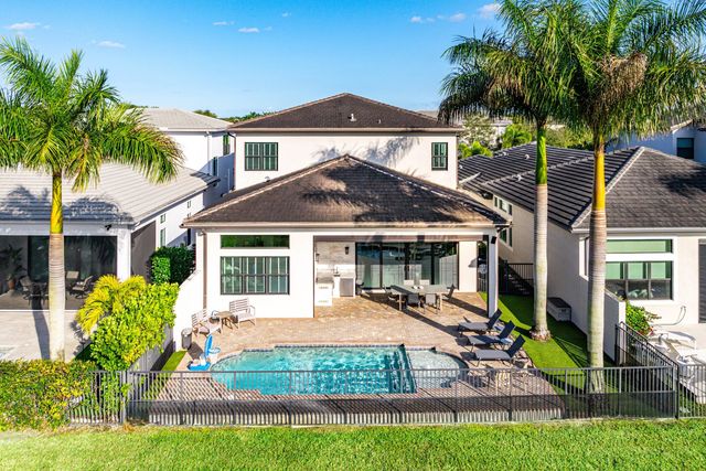 17317 Santaluce Manor, Boca Raton, FL 33496