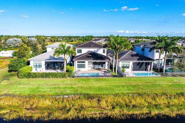 17317 Santaluce Manor, Boca Raton, FL 33496