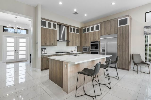 17317 Santaluce Manor, Boca Raton, FL 33496