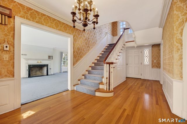 2095 Chapel Street, New Haven, CT 06515