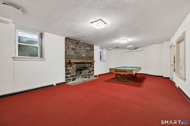 2095 Chapel Street, New Haven, CT 06515