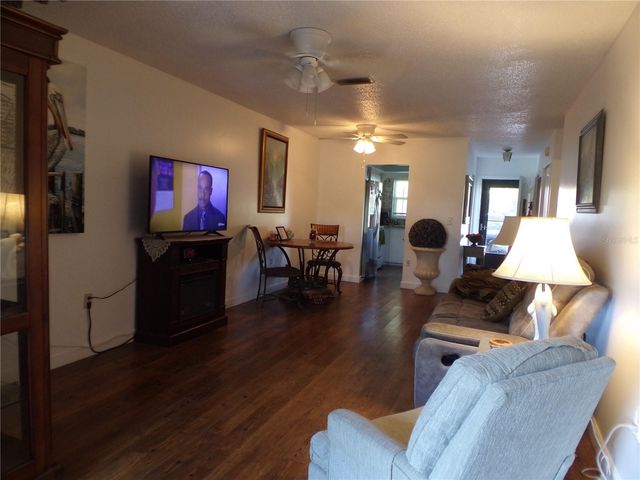 670 PARK CIRCLE, Bradenton, FL 34207
