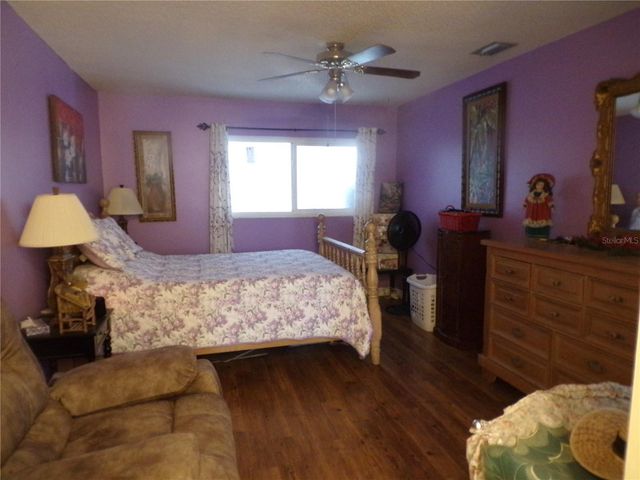 670 PARK CIRCLE, Bradenton, FL 34207