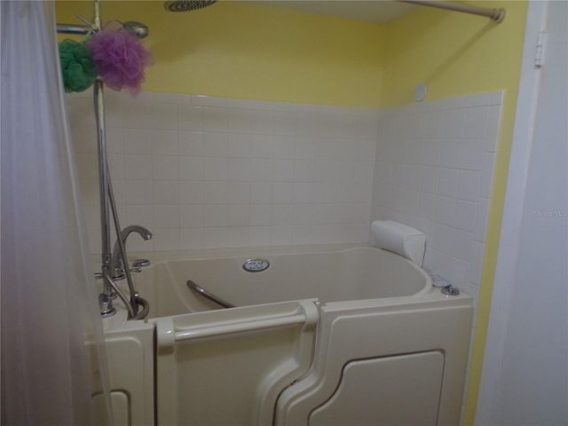 670 PARK CIRCLE, Bradenton, FL 34207