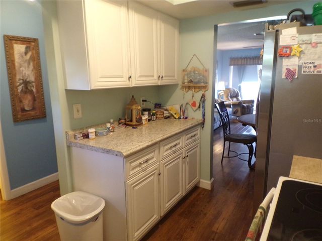 670 PARK CIRCLE, Bradenton, FL 34207