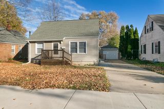 3914 N 87th STREET, Milwaukee, WI 53222