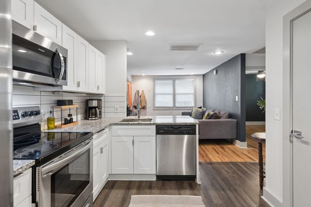 204B Lutie St, Nashville, TN 37210
