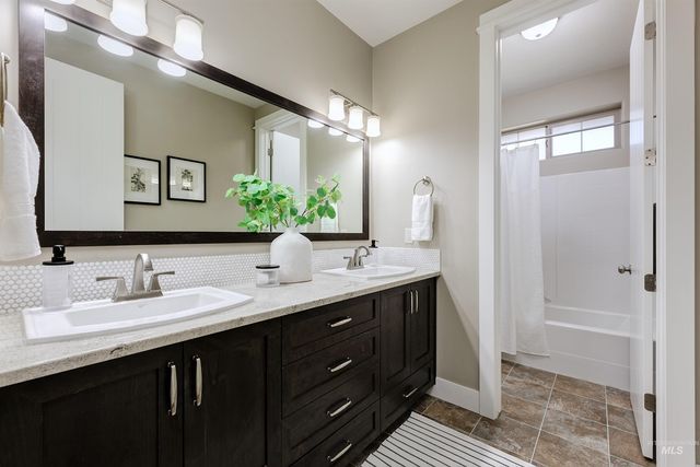 3833 Sage Creek Drive, Boise, ID 83714