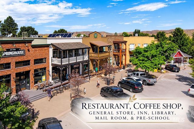 3833 Sage Creek Drive, Boise, ID 83714