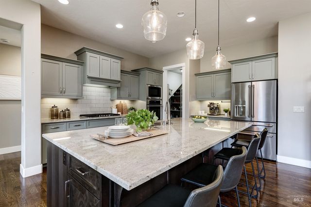 3833 Sage Creek Drive, Boise, ID 83714