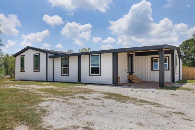 962 SH 304, Bastrop, TX 78602