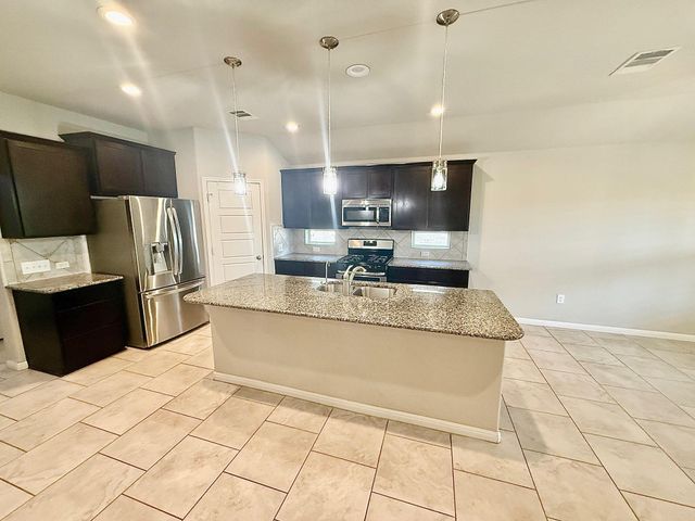 513 Longhorn Cavern RD, Leander, TX 78641