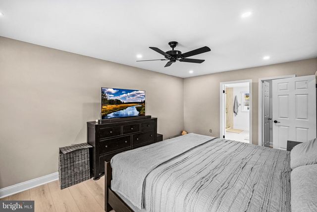 8806 BLACK ALDER DR, Alexandria, VA 22309