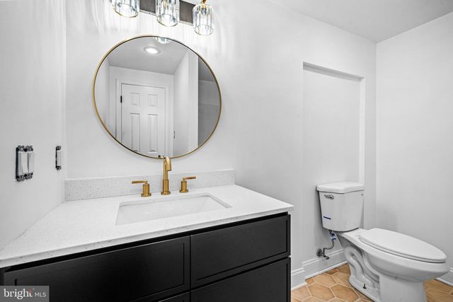 8806 BLACK ALDER DR, Alexandria, VA 22309