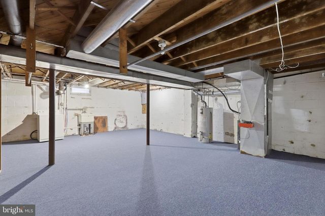 521 LEON AVE, Delran, NJ 08075