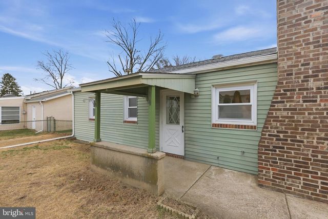 521 LEON AVE, Delran, NJ 08075