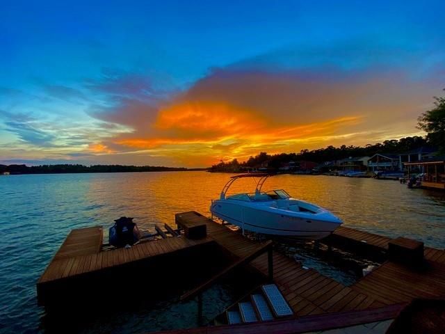 128 April Point Drive S, Conroe, TX 77356