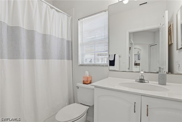 1290 Sweetwater CV 5101, Naples, FL 34110