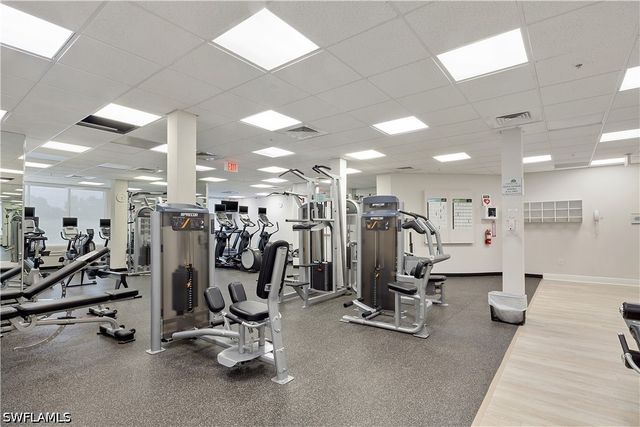 1290 Sweetwater CV 5101, Naples, FL 34110
