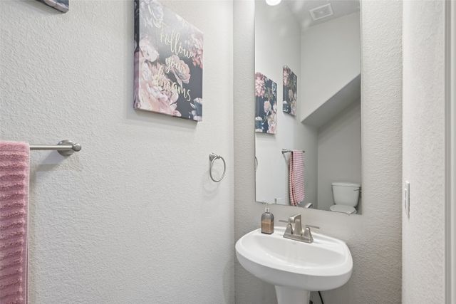 2923 Grand Lookout Lane, Arlington, TX 76001