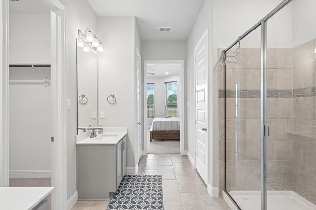 2923 Grand Lookout Lane, Arlington, TX 76001