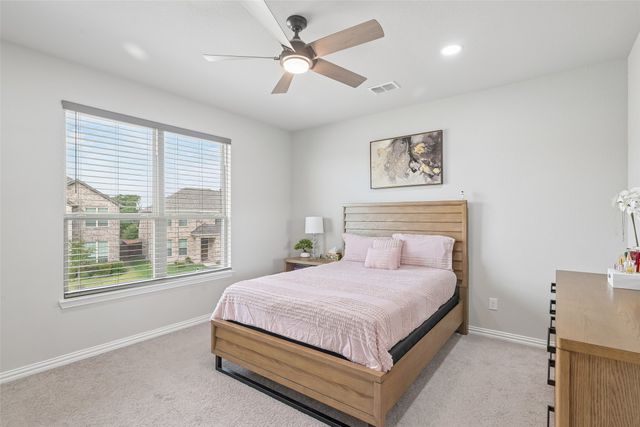 2923 Grand Lookout Lane, Arlington, TX 76001