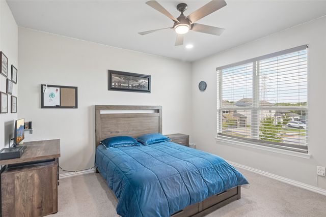 2923 Grand Lookout Lane, Arlington, TX 76001