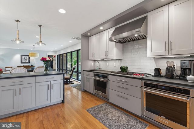 1831 OPALOCKA DR, Mclean, VA 22101