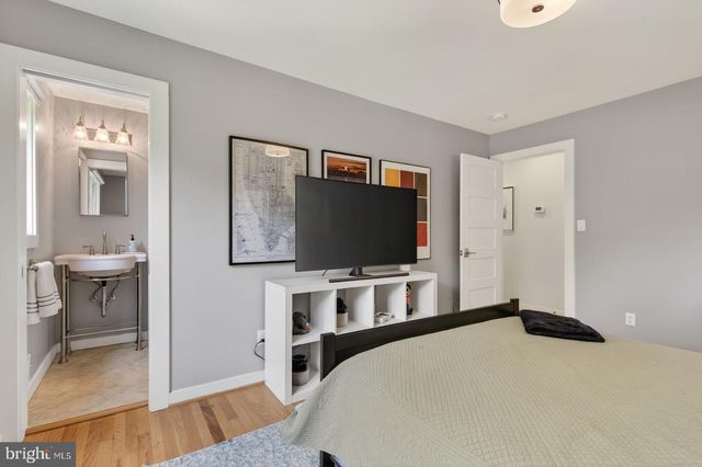 1831 OPALOCKA DR, Mclean, VA 22101