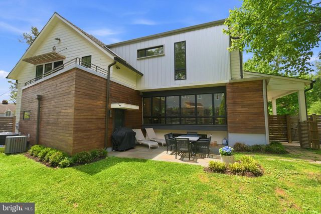 1831 OPALOCKA DR, Mclean, VA 22101