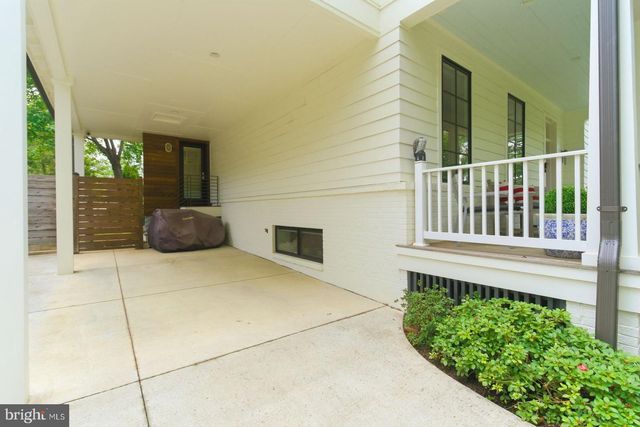 1831 OPALOCKA DR, Mclean, VA 22101