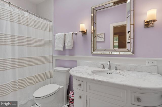 1831 OPALOCKA DR, Mclean, VA 22101