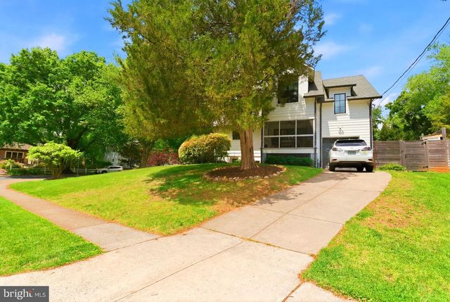 1831 OPALOCKA DR, Mclean, VA 22101