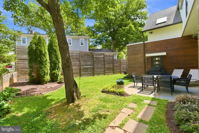 1831 OPALOCKA DR, Mclean, VA 22101