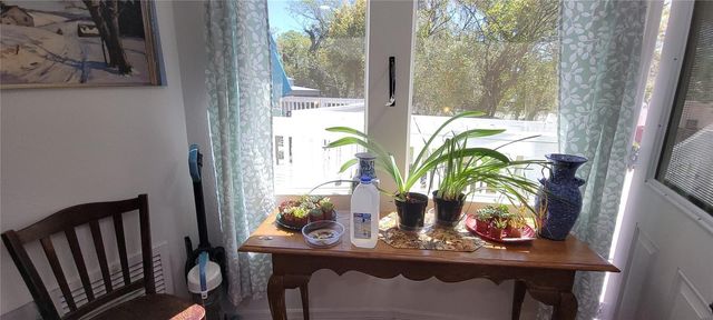 416 W HOWRY, Deland, FL 32720