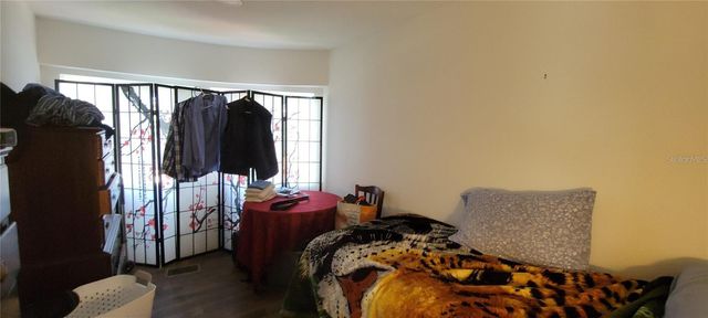 416 W HOWRY, Deland, FL 32720