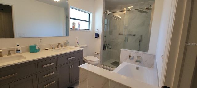 416 W HOWRY, Deland, FL 32720