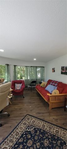 416 W HOWRY, Deland, FL 32720