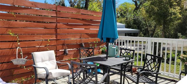 416 W HOWRY, Deland, FL 32720