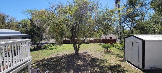 416 W HOWRY, Deland, FL 32720