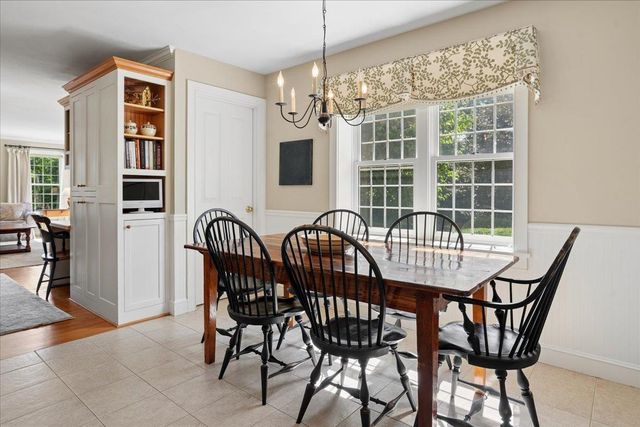 343 N Amherst Road, Bedford, NH 03110