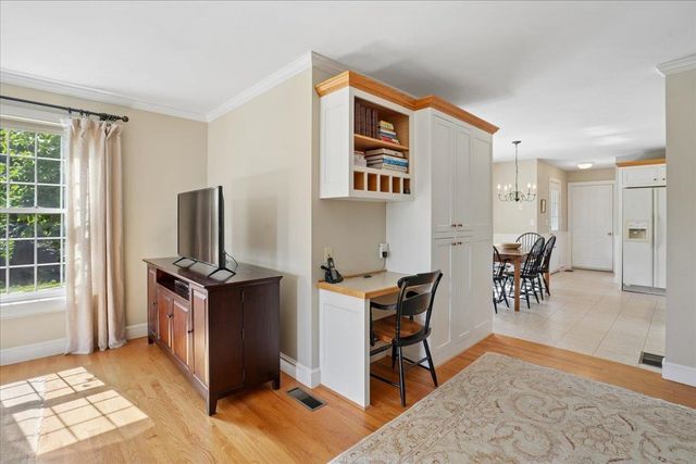 343 N Amherst Road, Bedford, NH 03110